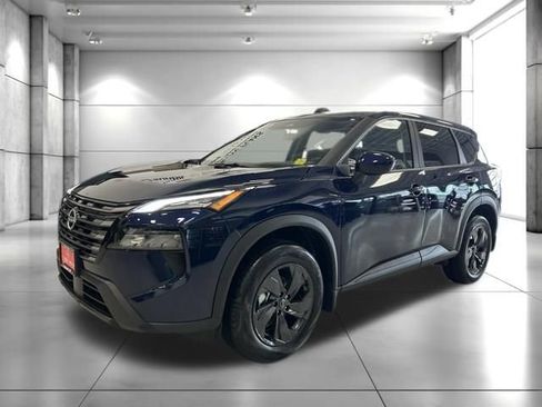 New 2026 Nissan Rogue SV w/ Cold Weather Package AWD/4WD image 4