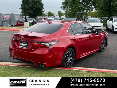 Used 2023 Toyota Camry SE w/ Convenience Package FWD image 7
