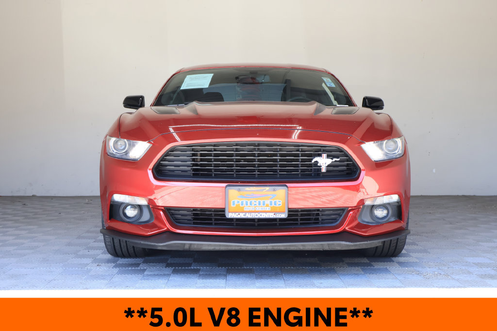 Used 2017 Ford Mustang GT Premium w/ Equipment Group 401A RWD image 4