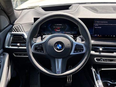 New 2027 BMW X7 xDrive40i w/ M Sport Package AWD/4WD image 18
