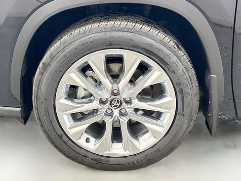 New 2026 Toyota Highlander Limited image 31