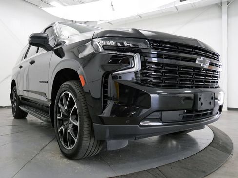 Used 2023 Chevrolet Suburban RST w/ Luxury Package AWD/4WD image 40