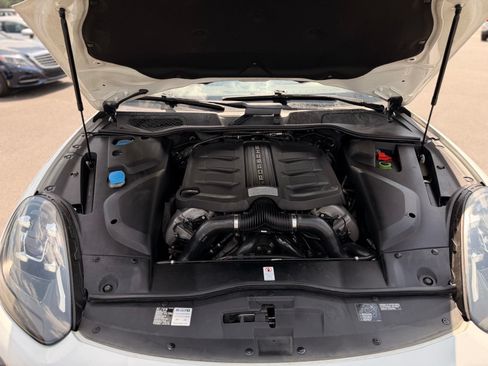 Used 2016 Porsche Cayenne S AWD/4WD image 39