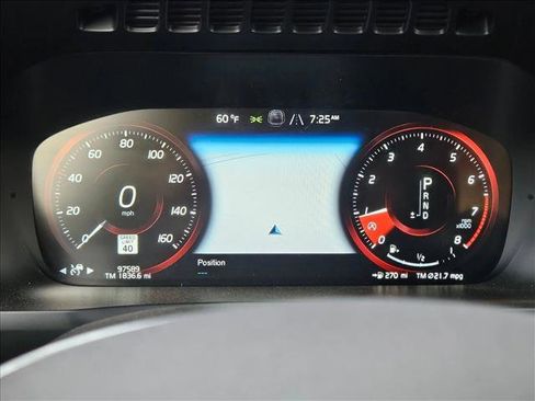 Used 2016 Volvo XC90 T6 Momentum AWD/4WD image 8