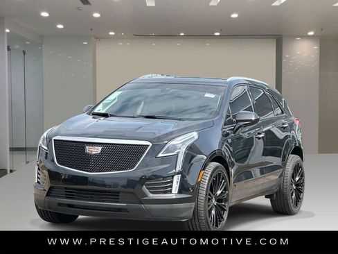Used 2019 Cadillac XT5 Premium Luxury w/ Driver Assist Package AWD/4WD image 1