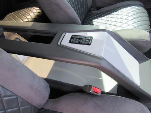 Used 1993 Chevrolet Silverado 3500 Custom Dually image 53