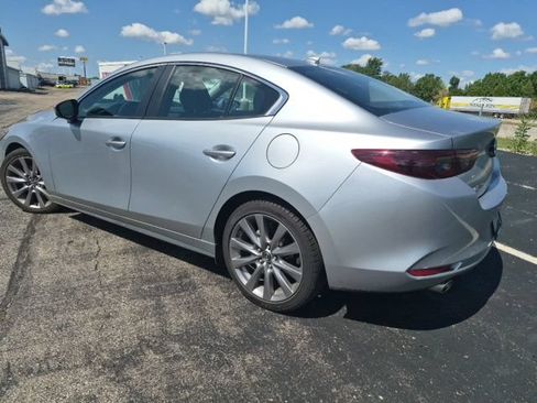 Used 2020 MAZDA MAZDA3 AWD Sedan w/ Preferred Package image 10