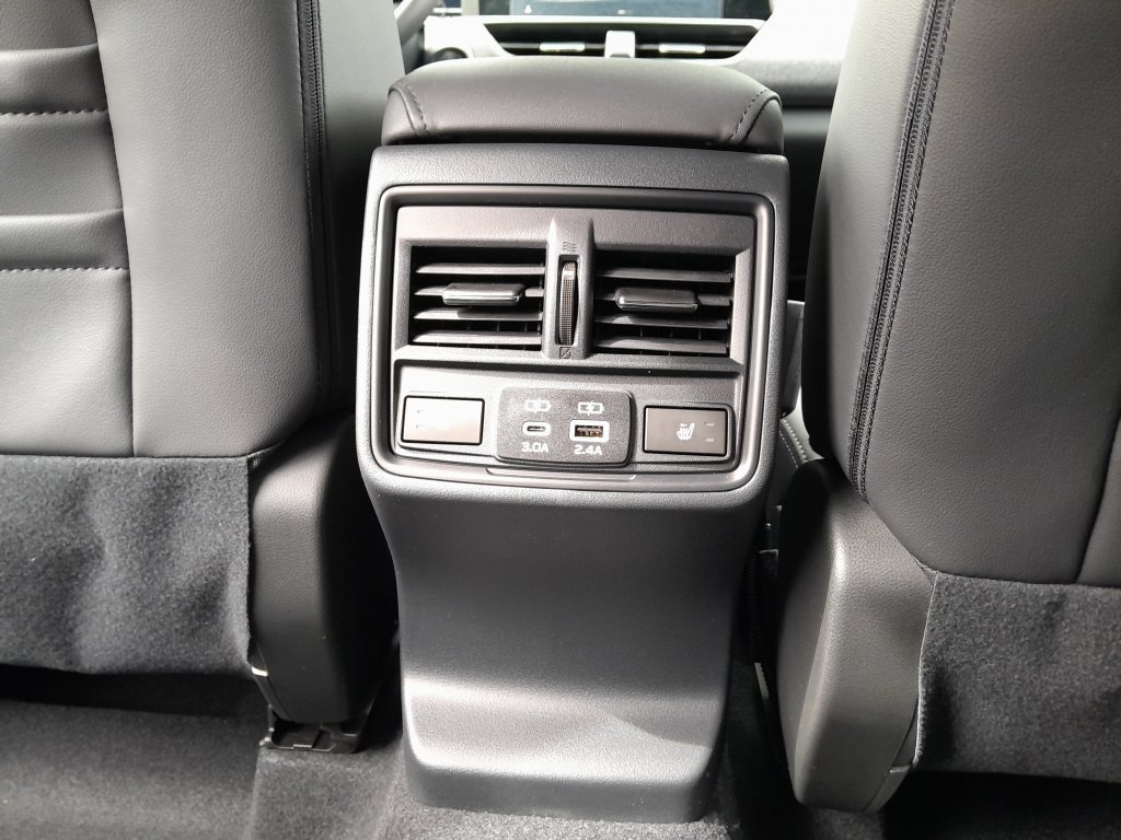 New 2026 Subaru Outback Limited AWD/4WD image 28
