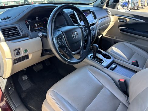 Used 2017 Honda Pilot EX-L image 16