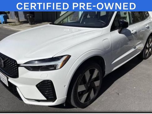 Used 2024 Volvo XC60 T8 Plus w/ Climate Package AWD/4WD image 1