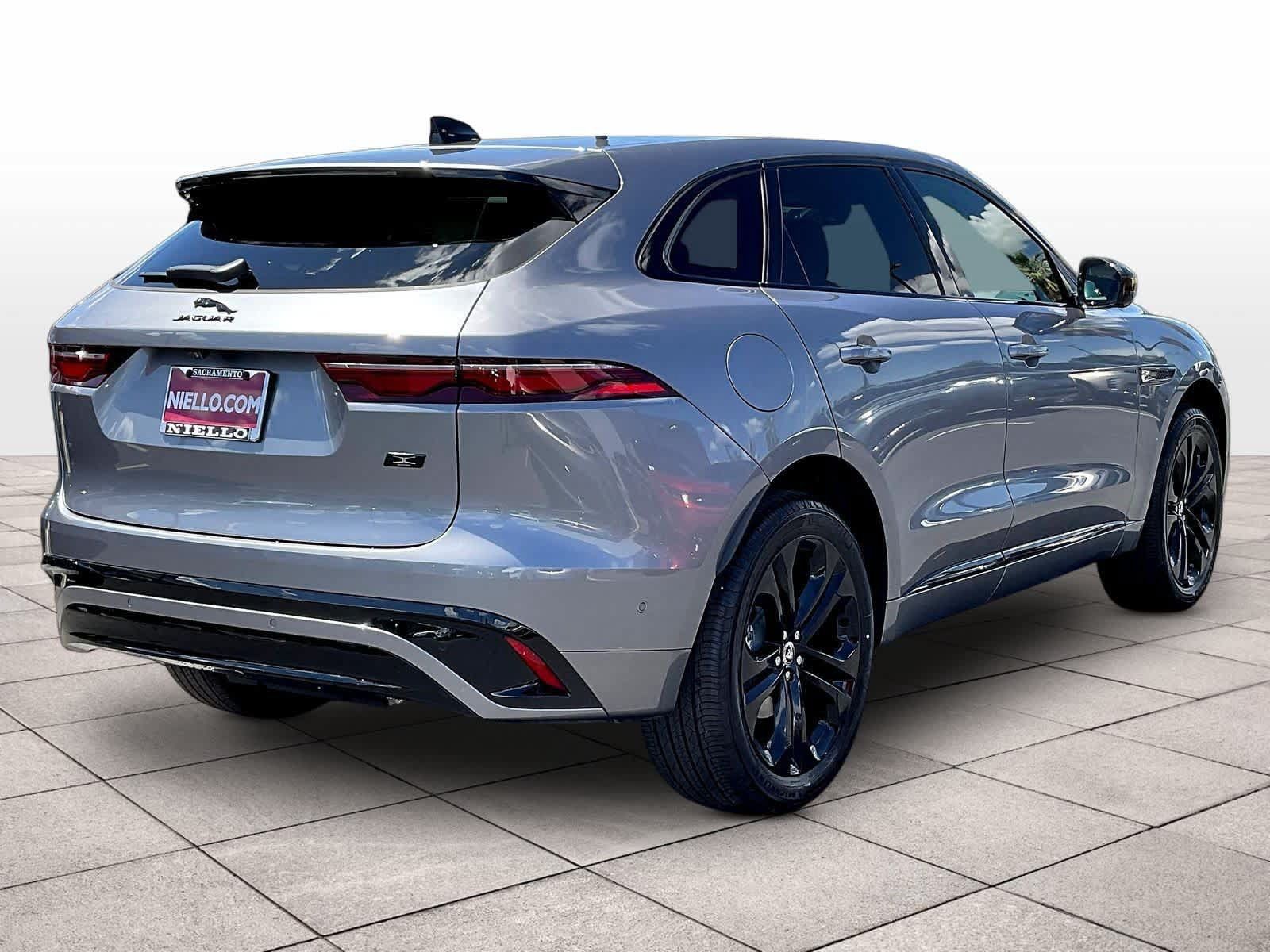 New 2026 Jaguar F-PACE R-Dynamic S AWD/4WD image 4