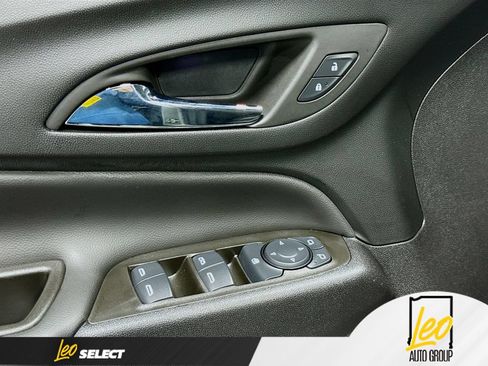 Used 2024 Chevrolet Equinox LT w/ LPO, Floor Liner Package FWD image 20