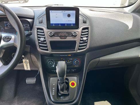 Used 2022 Ford Transit Connect XLT FWD image 30