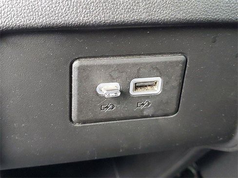 Certified 2024 Chevrolet Blazer LT w/ Convenience Package image 12