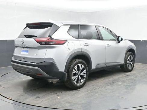 Used 2022 Nissan Rogue SV FWD image 10