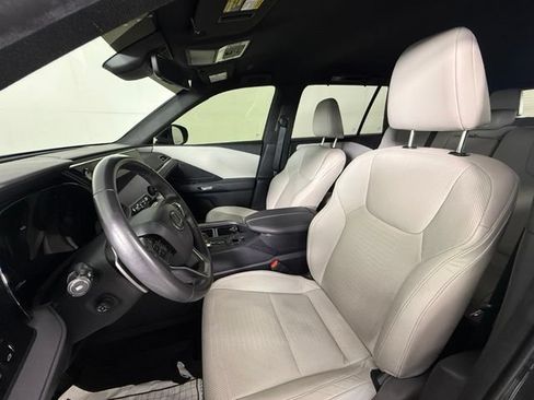 Used 2024 Lexus TX 350 FWD w/ Cold Weather Package image 7