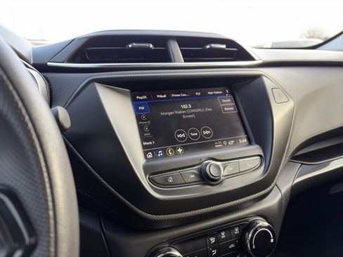 Used 2022 Chevrolet TrailBlazer LT image 19