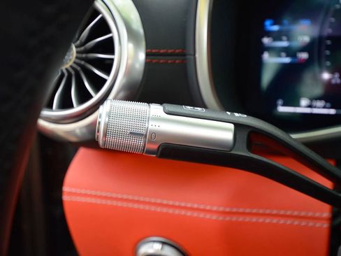 Used 2022 Mercedes-Benz SL 55 AMG 4MATIC image 55