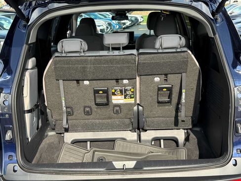Certified 2026 Toyota Sienna LE AWD/4WD image 36