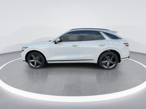 Used 2025 Genesis GV70 3.5T Sport w/ Sport Advanced Package image 6