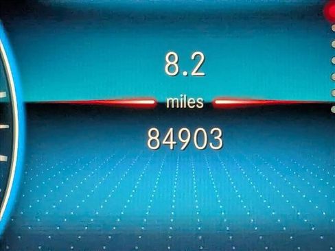 Used 2020 Mercedes-Benz GLE 350 4MATIC image 11