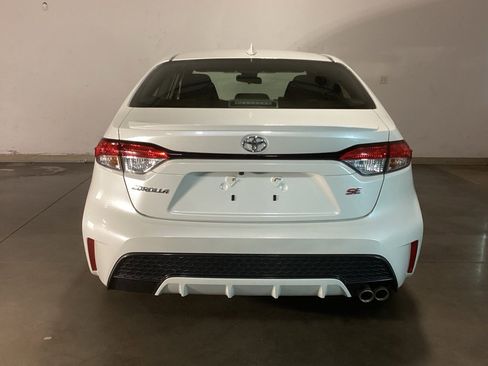 Used 2021 Toyota Corolla SE image 19