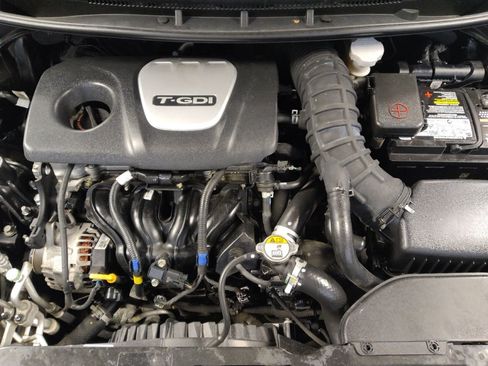 Used 2017 Kia Forte SX image 30