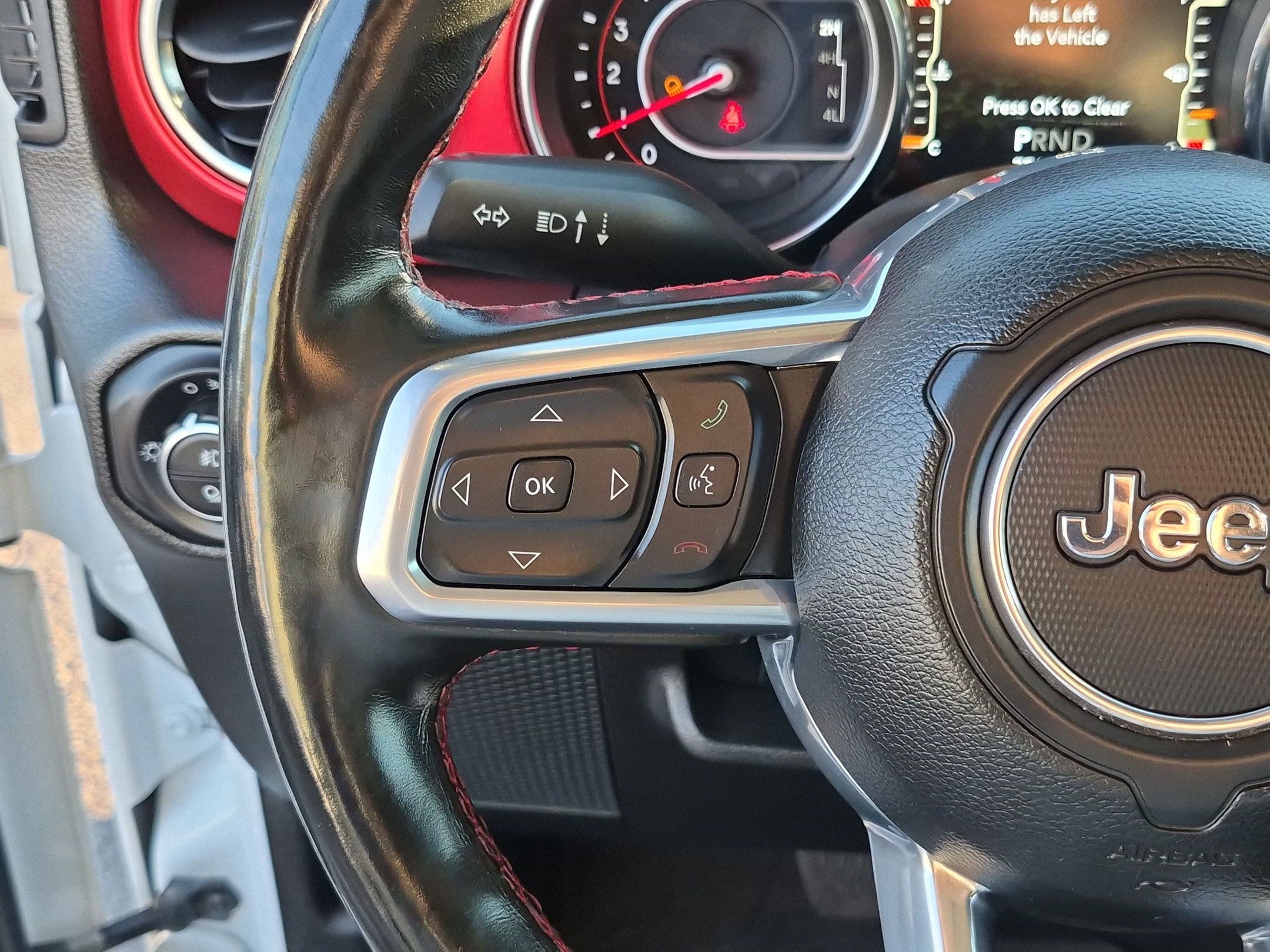 Used 2022 Jeep Gladiator Rubicon w/ LED Lighting Group AWD/4WD image 20