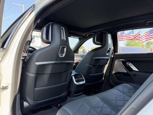 Used 2026 BMW 740i xDrive AWD/4WD image 24