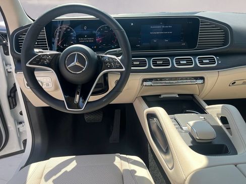 Certified 2026 Mercedes-Benz GLE 450 4MATIC w/ Warmth & Comfort Package image 10