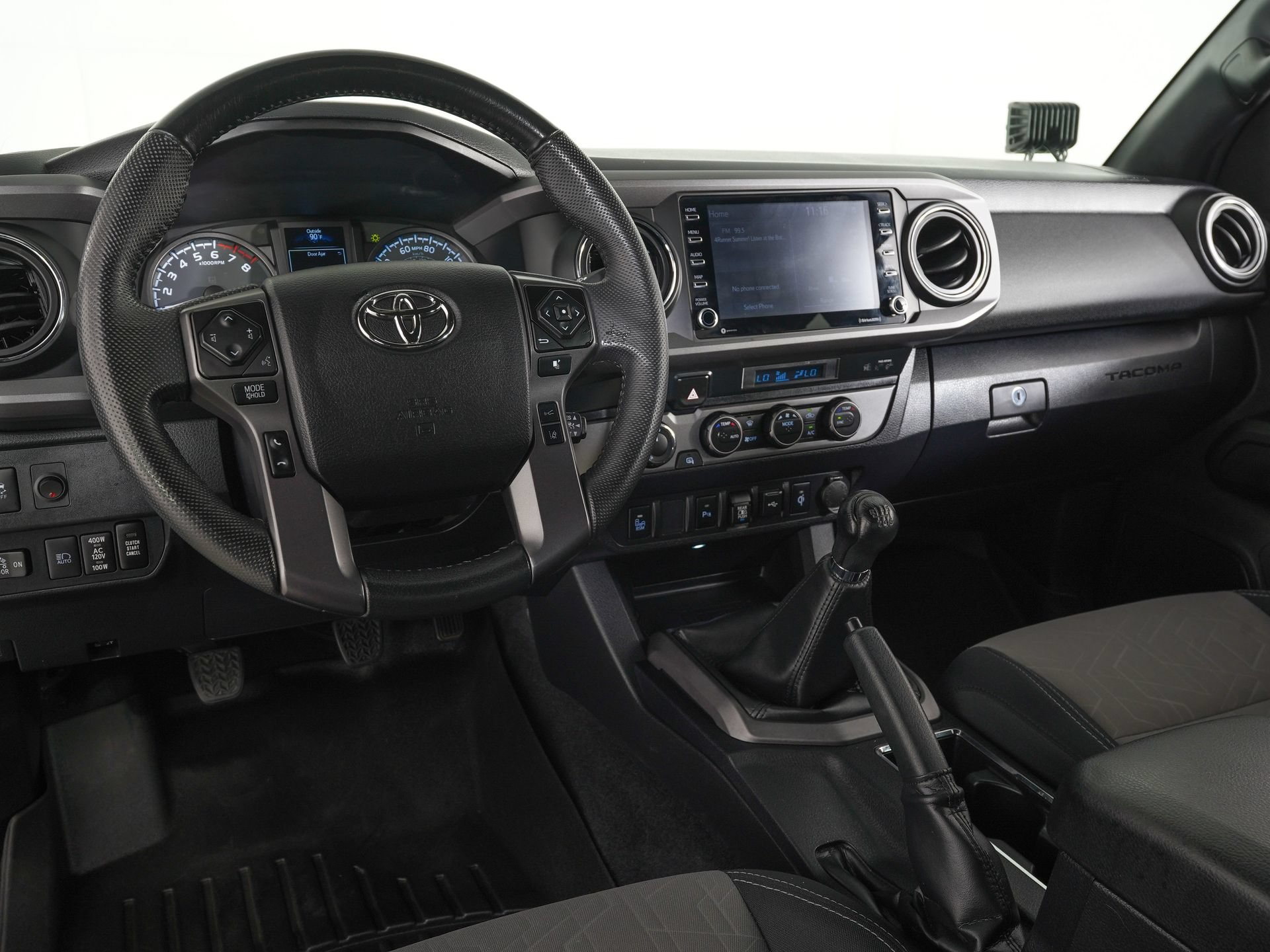Used 2022 Toyota Tacoma TRD Sport w/ Technology Package AWD/4WD image 15