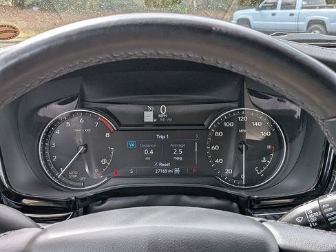 Certified 2024 Cadillac XT6 Premium Luxury AWD/4WD image 32