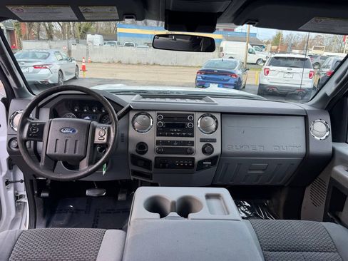 Used 2016 Ford F350 XLT AWD/4WD image 14