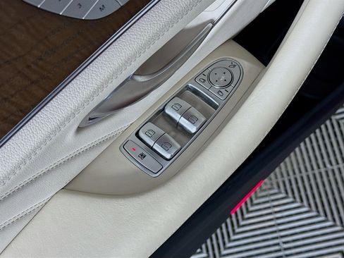 Used 2019 Mercedes-Benz E 63 AMG S image 20