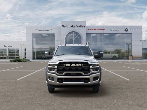 New 2026 RAM 5500 Tradesman w/ Chrome Appearance Group AWD/4WD image 6