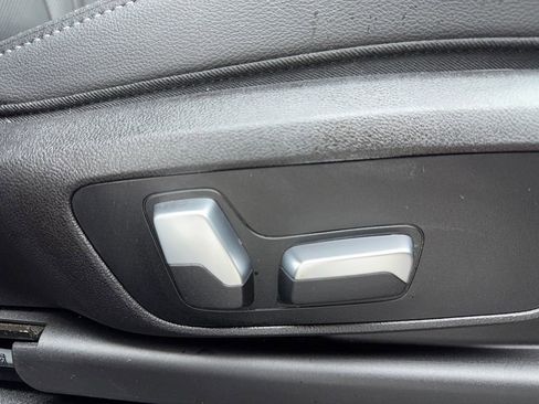 Used 2022 BMW X4 xDrive30i w/ Convenience Package image 46