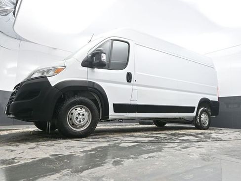 Used 2023 RAM ProMaster 2500 image 30