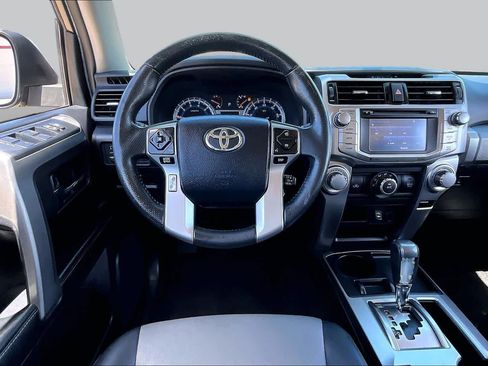 Used 2014 Toyota 4Runner SR5 Premium RWD image 4