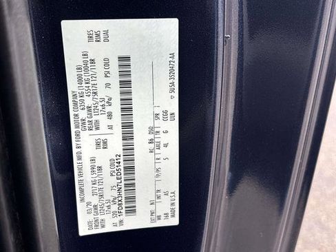 Used 2020 Ford F350 XL w/ Power Equipment Group image 32