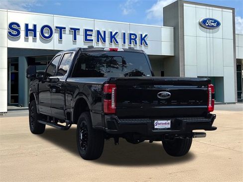New 2026 Ford F250 Lariat w/ Black Appearance Package image 6