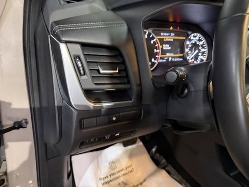 Certified 2025 Nissan Rogue SV image 13