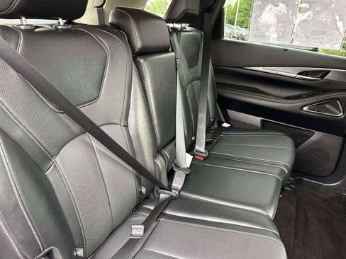 Used 2025 INFINITI QX60 Luxe w/ Vision Package AWD/4WD image 39