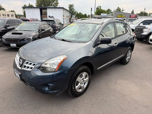 Used 2014 Nissan Rogue S w/ Convenience Package AWD/4WD image 5