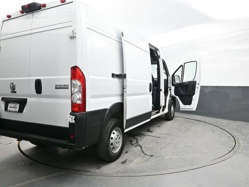 Used 2024 RAM ProMaster 2500 w/ Convenience Group FWD image 43