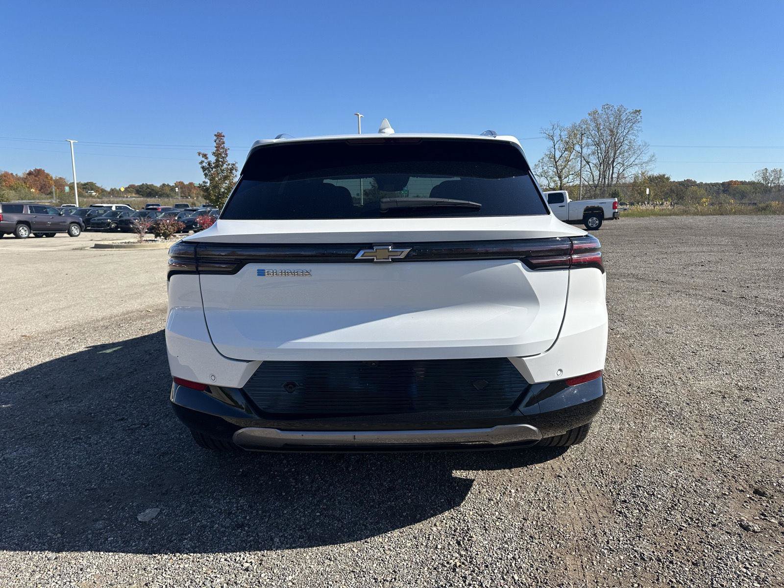 Used 2025 Chevrolet Equinox EV LT w/ Convenience Package FWD image 23