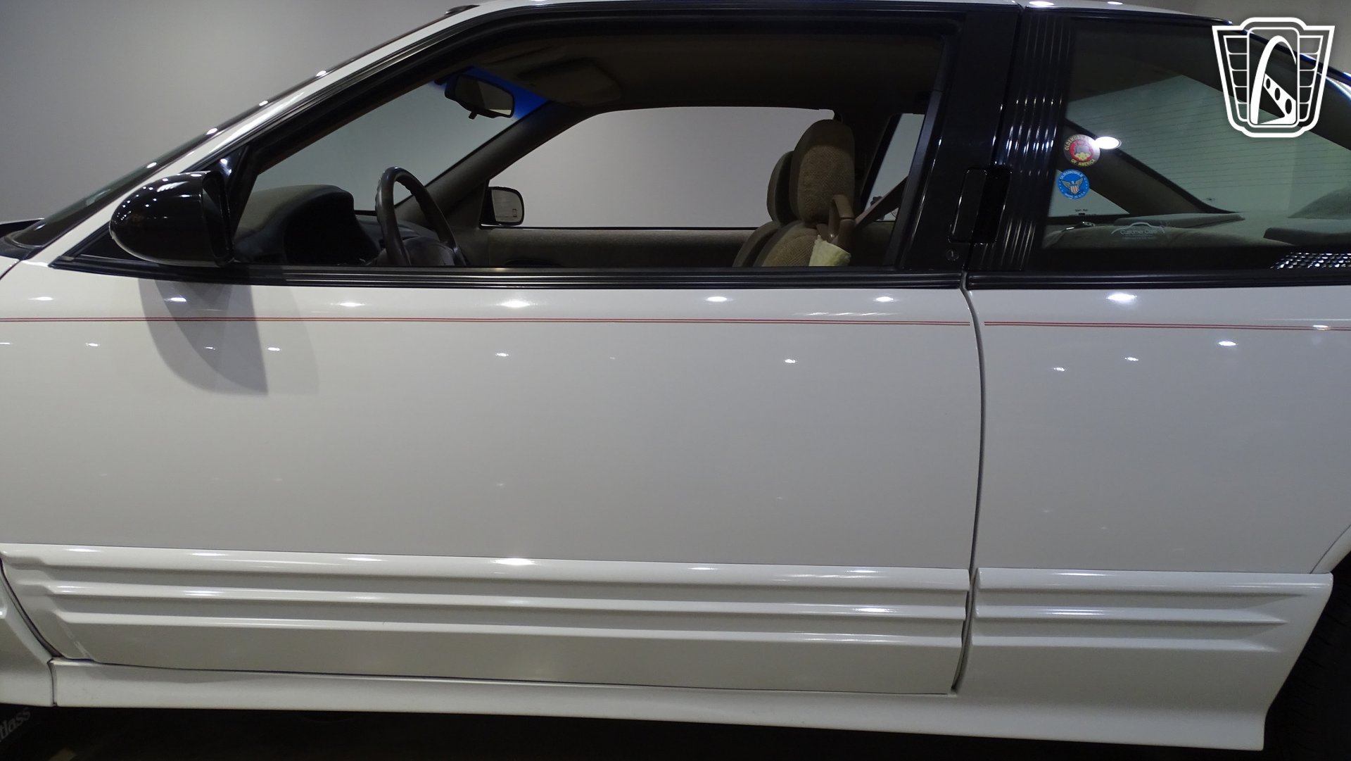 Used 1997 Oldsmobile Cutlass Supreme SL FWD image 30