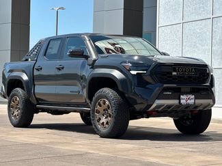 New 2026 Toyota Tacoma 4x4 Double Cab Hybrid video 2