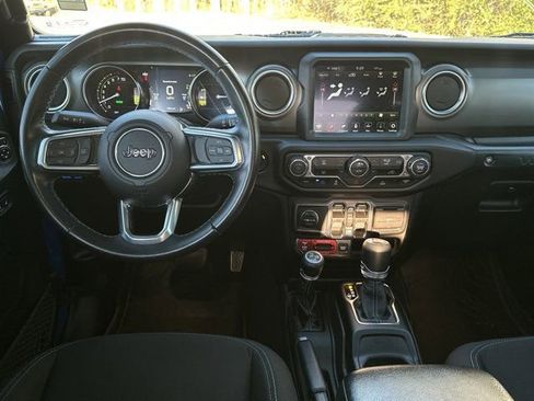 Used 2022 Jeep Wrangler Unlimited Rubicon 4xe image 29