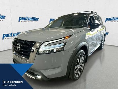 Used 2022 Nissan Pathfinder Platinum w/ Cargo Package