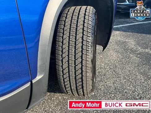 Used 2023 GMC Acadia AT4 w/ Preferred Package AWD/4WD image 16